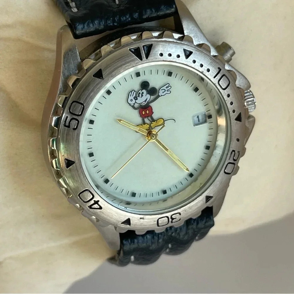 Mickey Mouse Watch With Black Leather Strap . - Picture 8 of 13